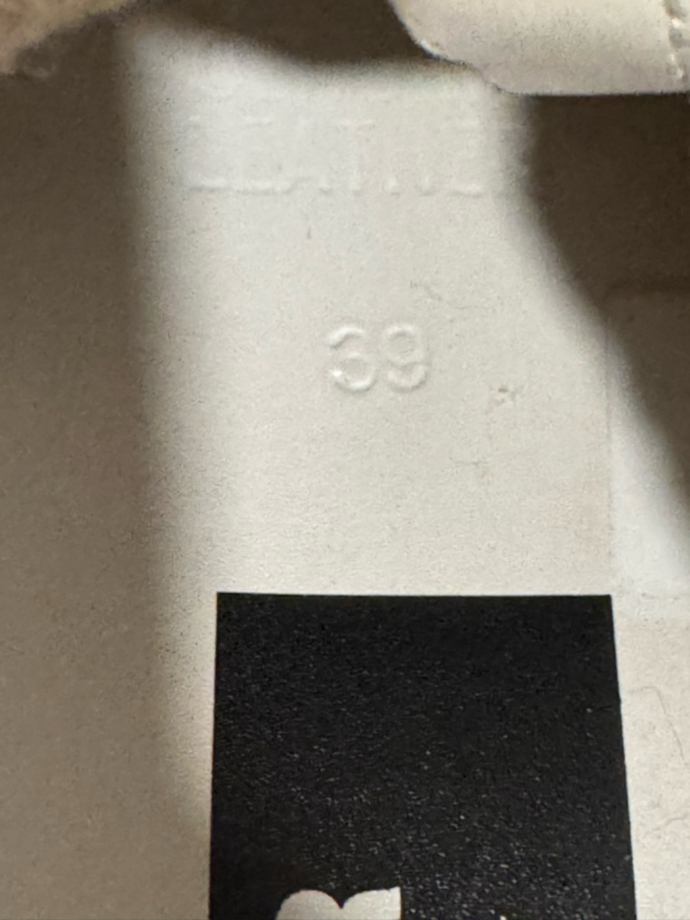 Golden Goose Superstar Sneakers with Pink Glitter Star - Picture 7 of 7